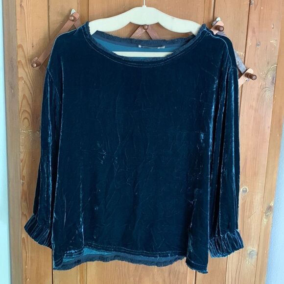 Go > Go Silk deep green velour long sleeve frayed hem tunic top - Picture 1 of 10